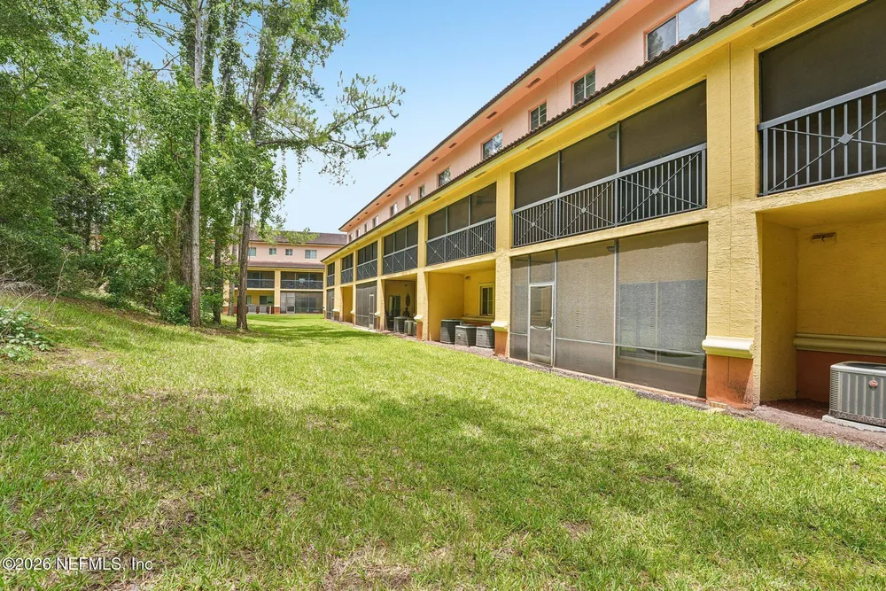 9745 Touchton Rd, Jacksonville, FL 32246