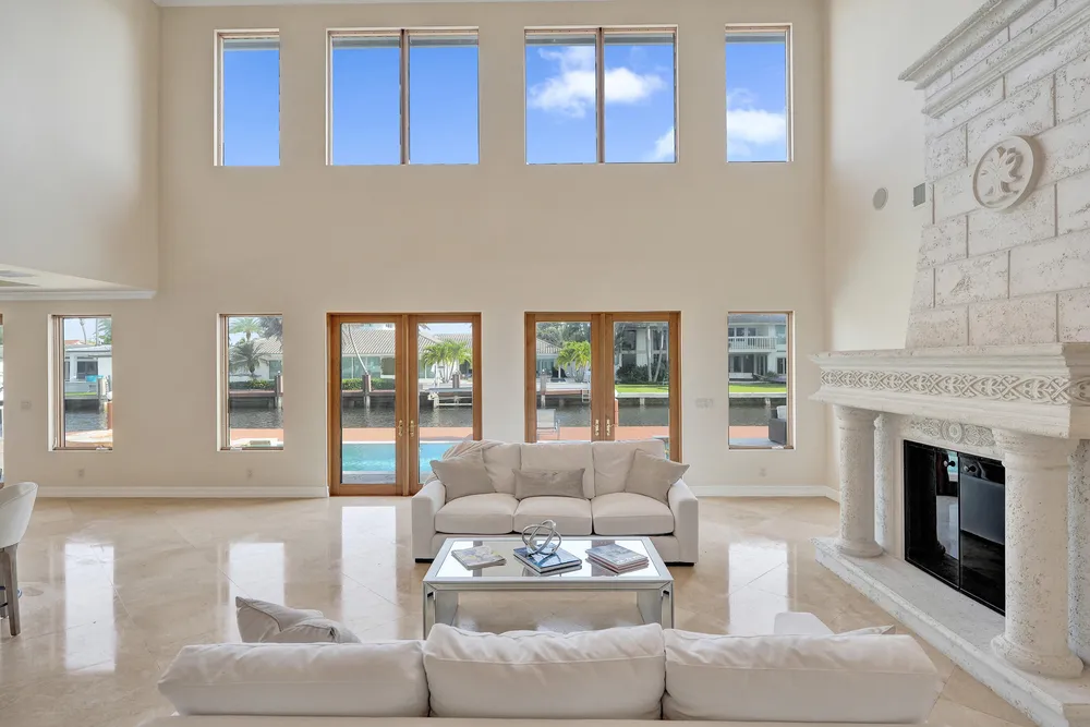 3061 NE 43rd St, Fort Lauderdale, FL 33308