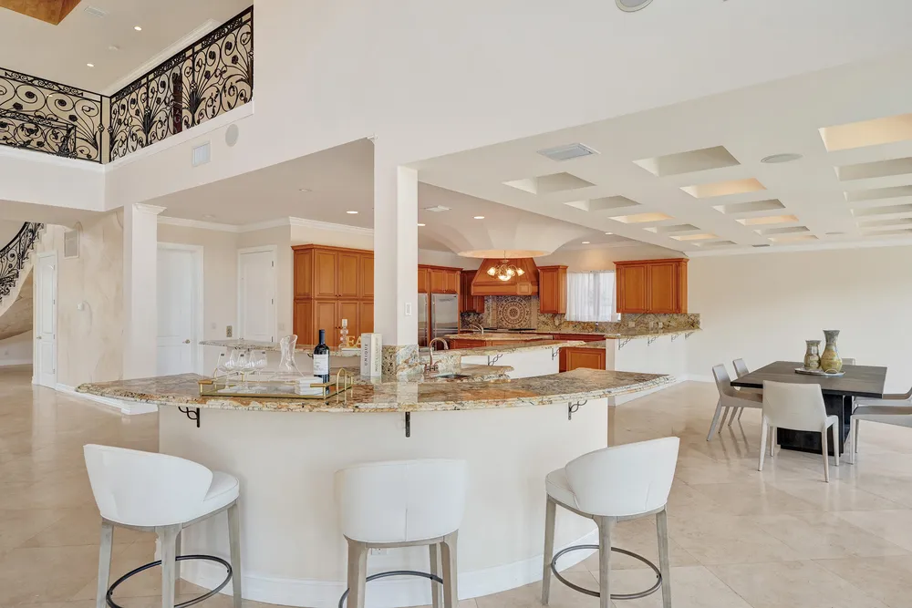 3061 NE 43rd St, Fort Lauderdale, FL 33308