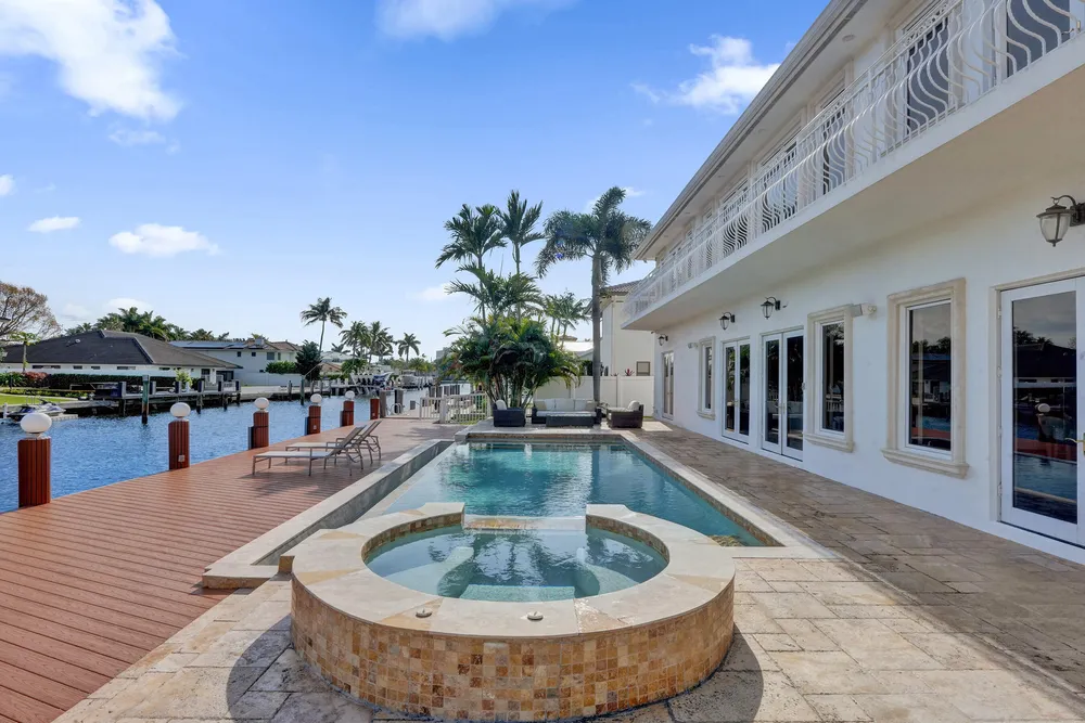 3061 NE 43rd St, Fort Lauderdale, FL 33308