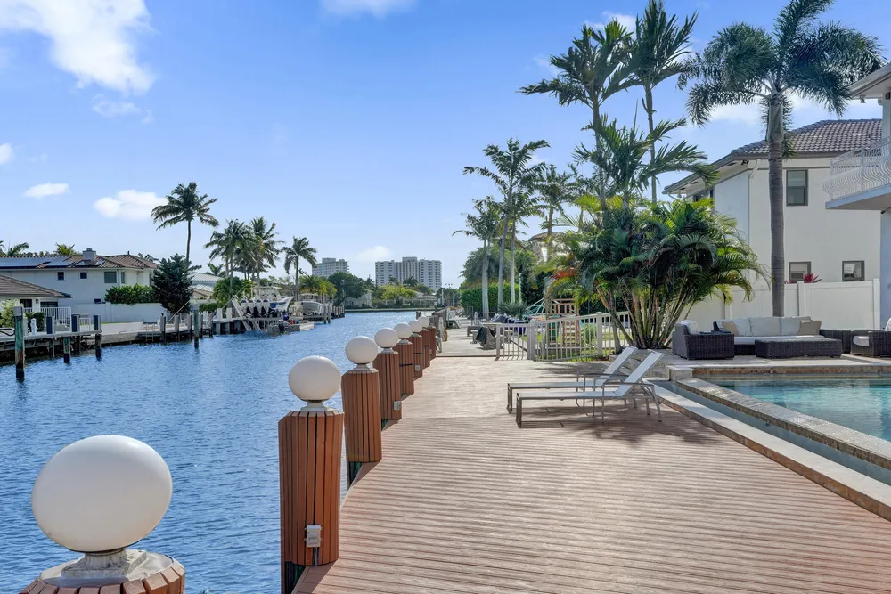 3061 NE 43rd St, Fort Lauderdale, FL 33308