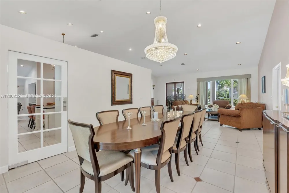 9941 SW 143rd St, Miami, FL 33176