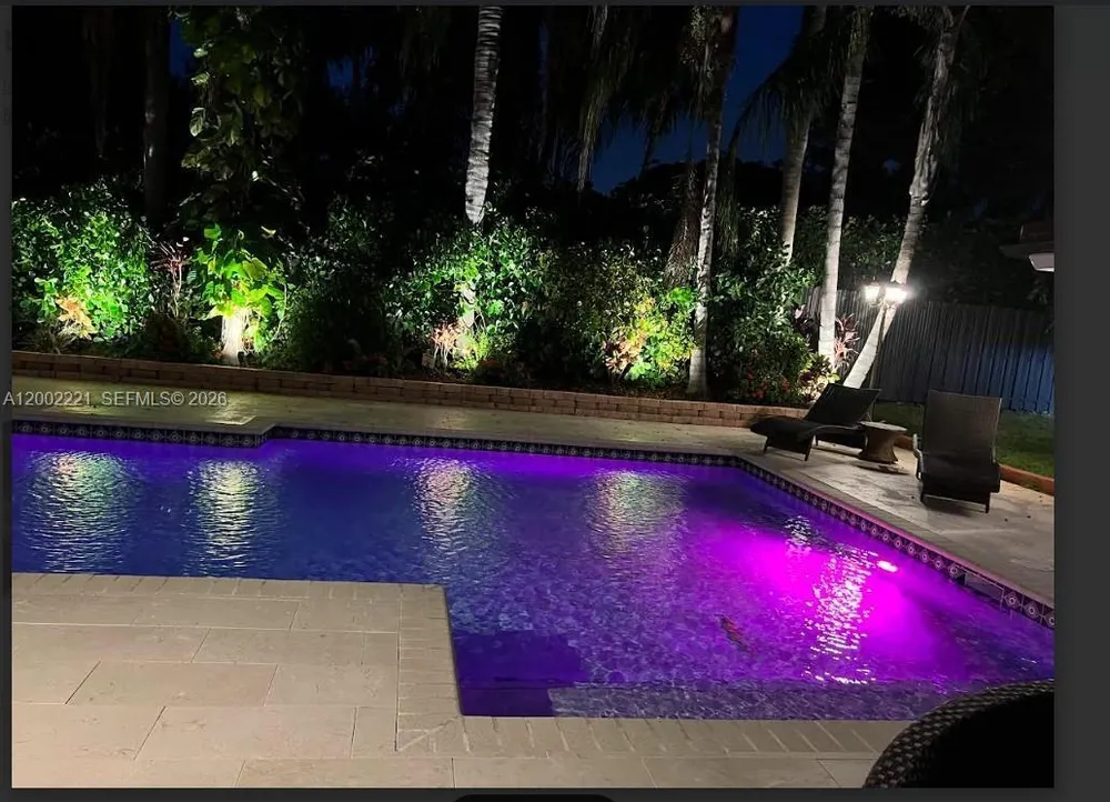 9941 SW 143rd St, Miami, FL 33176