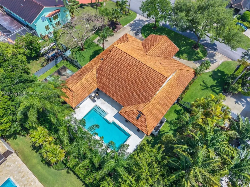 9941 SW 143rd St, Miami, FL 33176