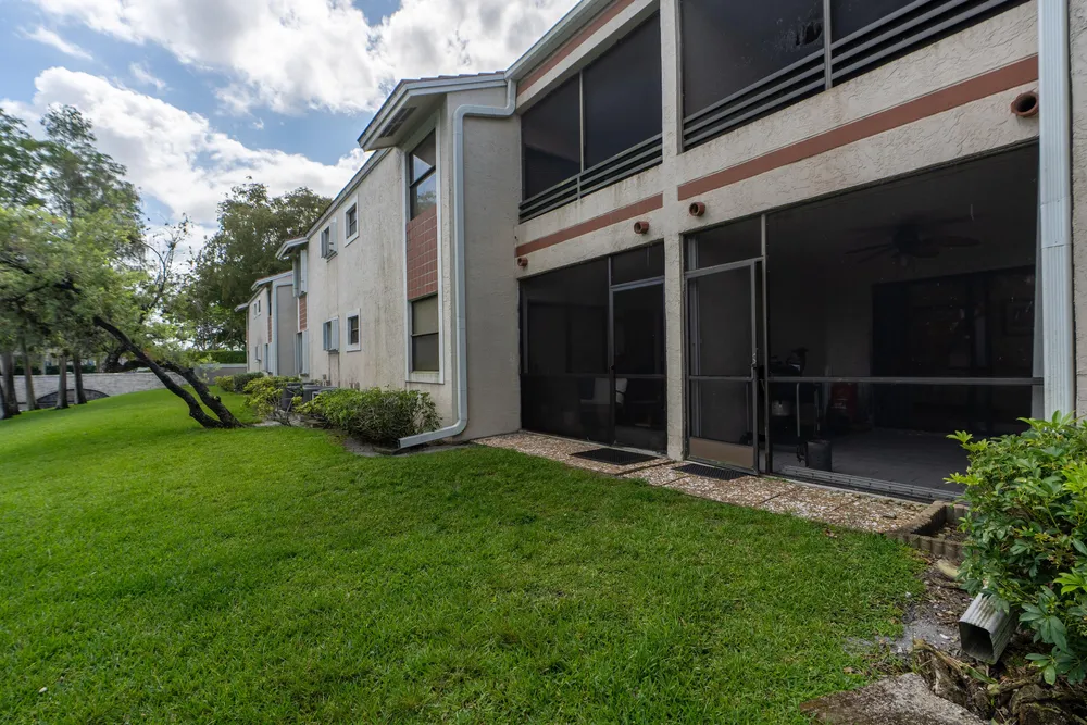 9819 NW 3rd Ct, Plantation, FL 33324