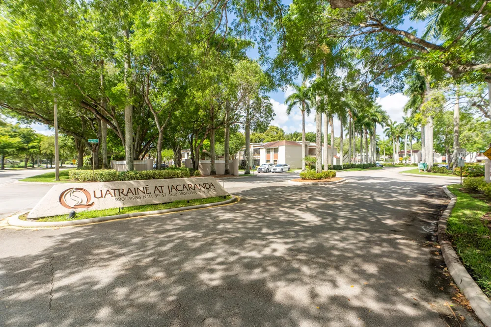 9819 NW 3rd Ct, Plantation, FL 33324