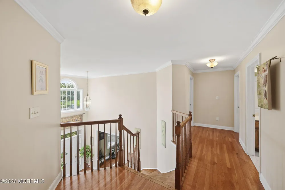 19 Chambry Ct, Freehold, NJ 07728