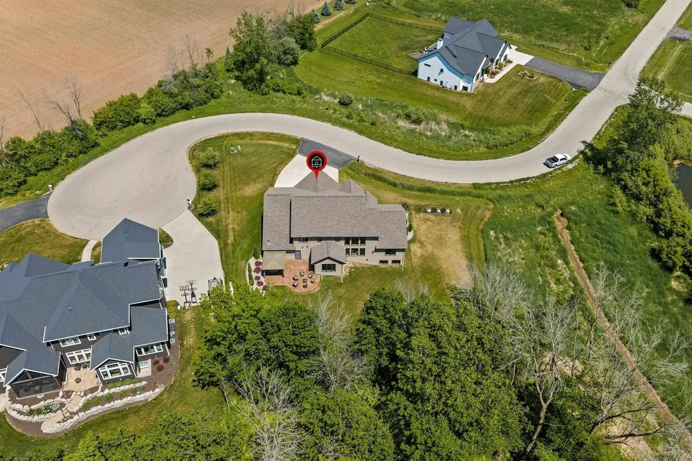 W4269 Rose Tree Drive, Appleton, WI 54913