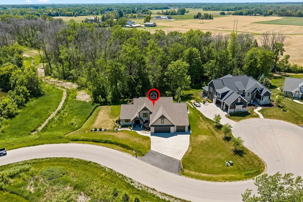 W4269 Rose Tree Drive, Appleton, WI 54913
