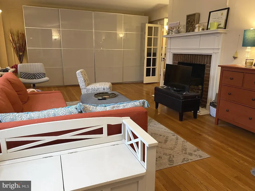 415 City Ave, Merion Station, PA 19066
