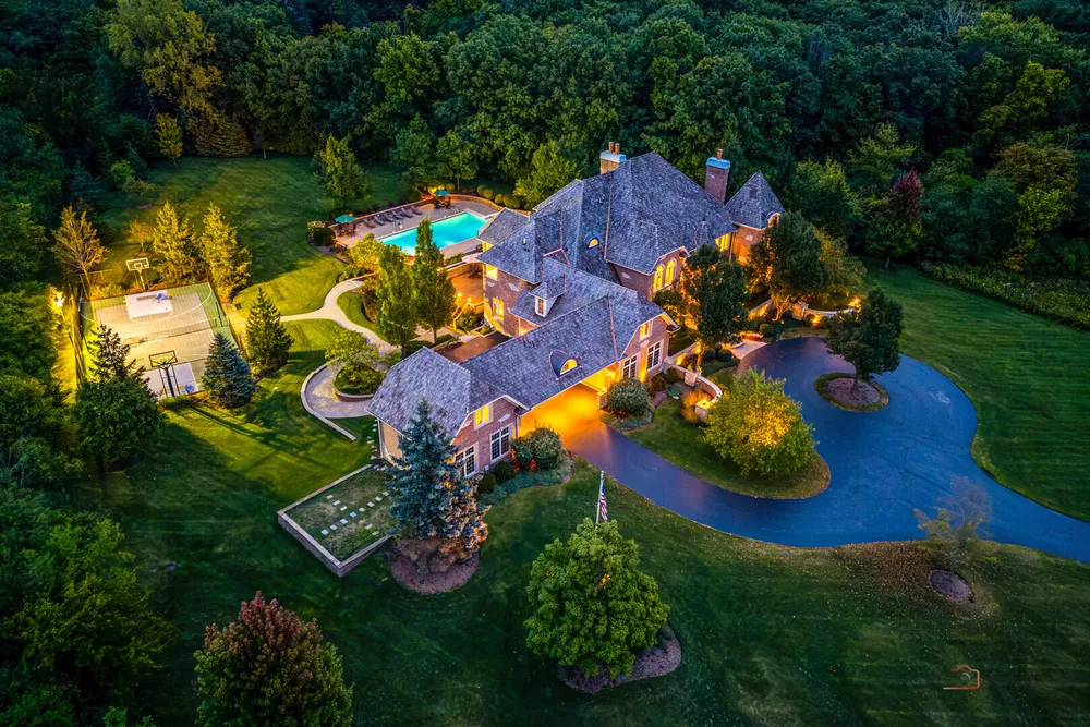 5 Jennifer Ct, Barrington, IL 60010