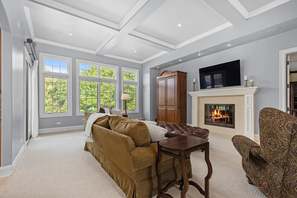 5 Jennifer Ct, Barrington, IL 60010