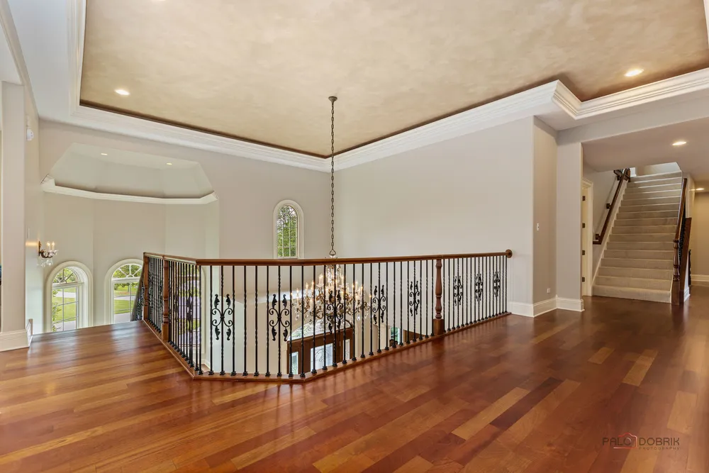 5 Jennifer Ct, Barrington, IL 60010