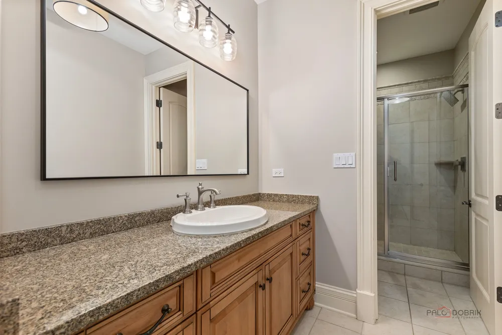 5 Jennifer Ct, Barrington, IL 60010