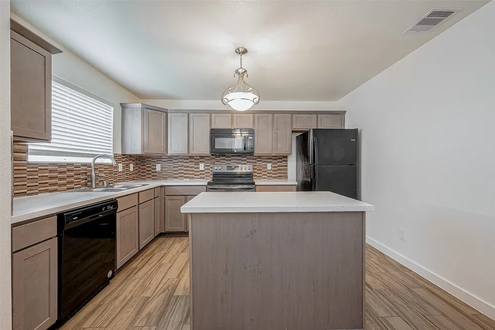 21155 Gosling Rd, Spring, TX 77388