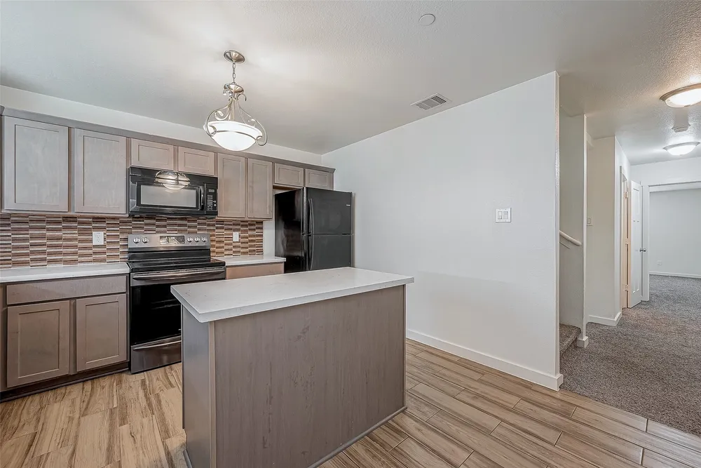 21155 Gosling Rd, Spring, TX 77388