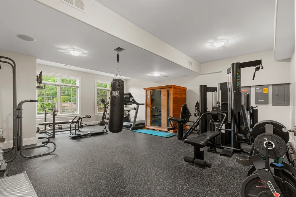 5 Jennifer Ct, Barrington, IL 60010