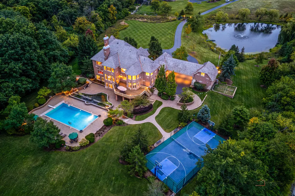 5 Jennifer Ct, Barrington, IL 60010