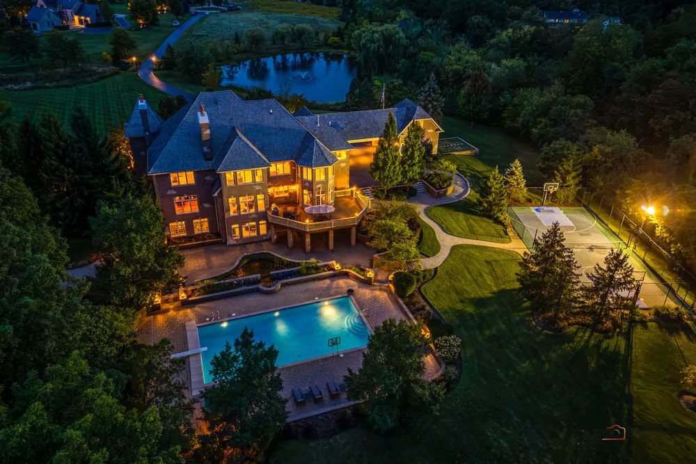 5 Jennifer Ct, Barrington, IL 60010