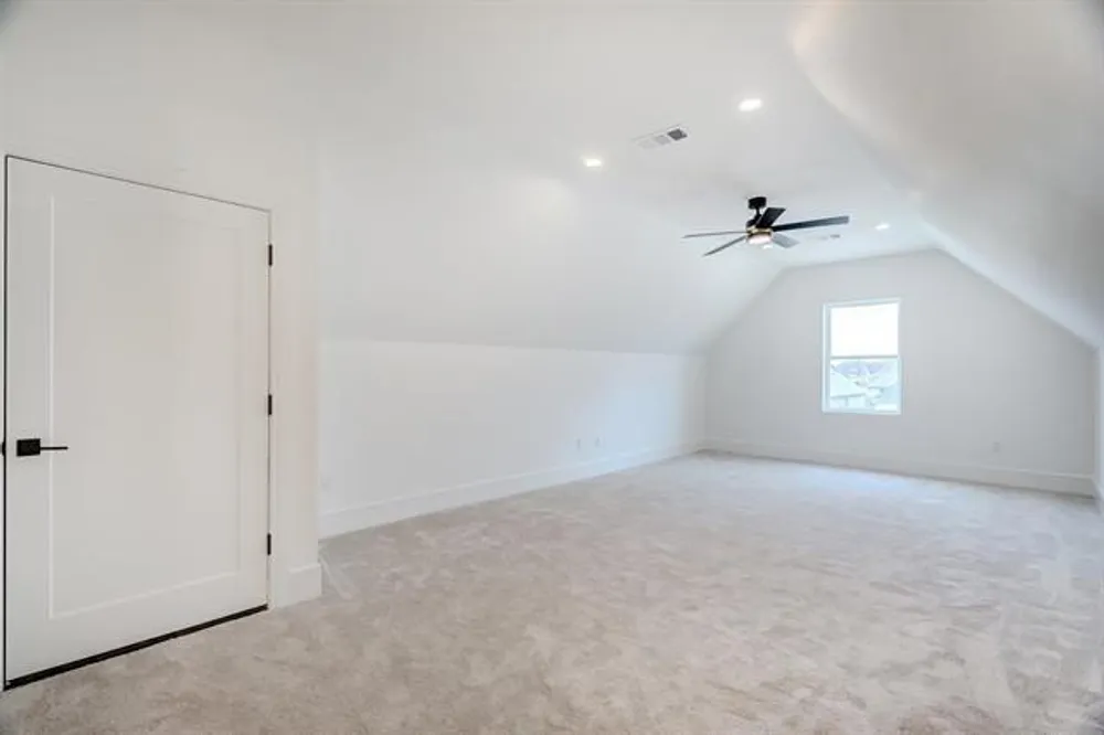 3570 Lily Ln, Beaumont, TX 77713