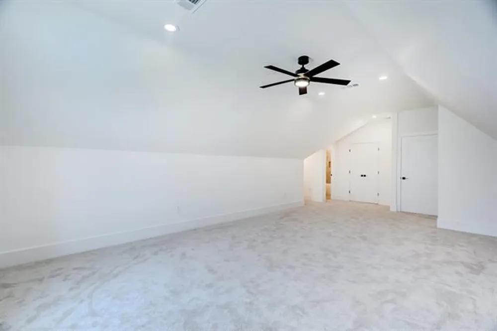 3570 Lily Ln, Beaumont, TX 77713