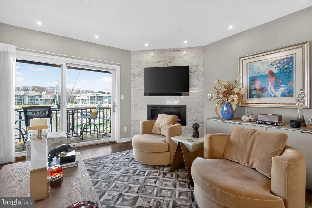 2186 Chesapeake Harbour Dr E, Annapolis, MD 21403