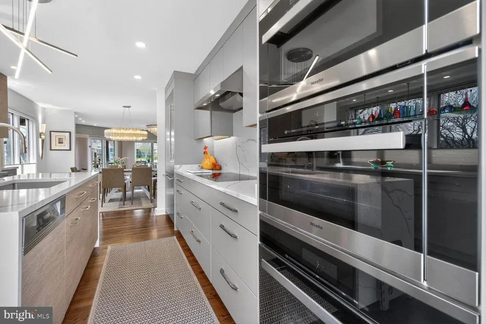 2186 Chesapeake Harbour Dr E, Annapolis, MD 21403