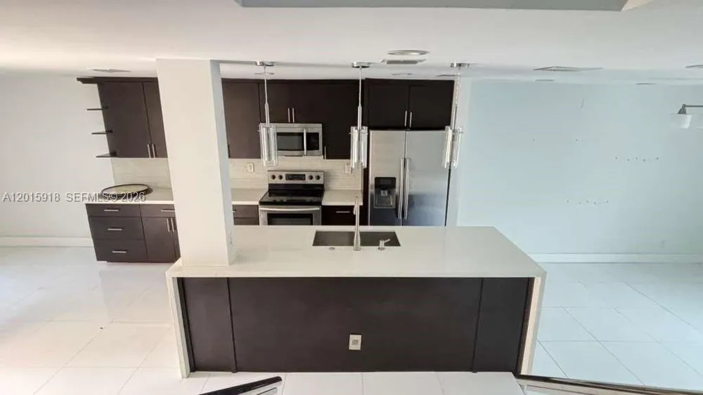 8195 NW 8th Manor, Plantation, FL 33324