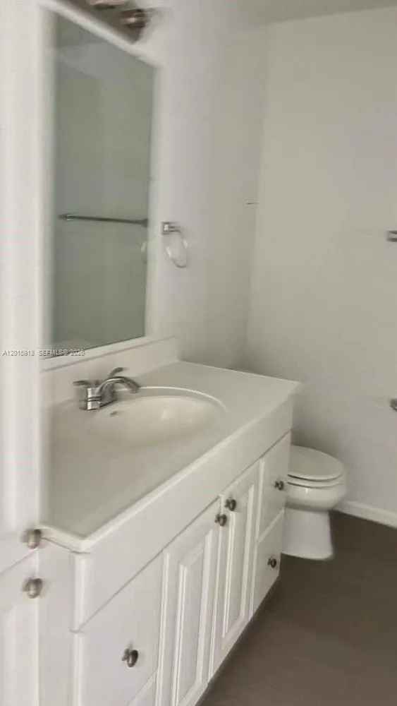 8195 NW 8th Manor, Plantation, FL 33324