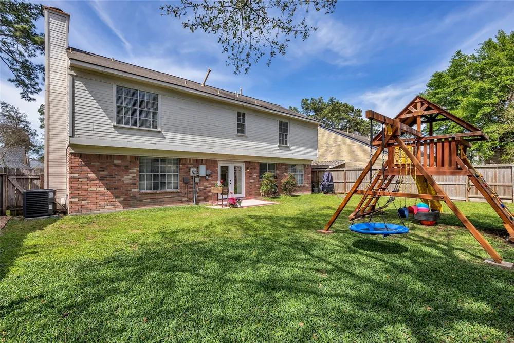 9415 Towerstone Dr, Spring, TX 77379