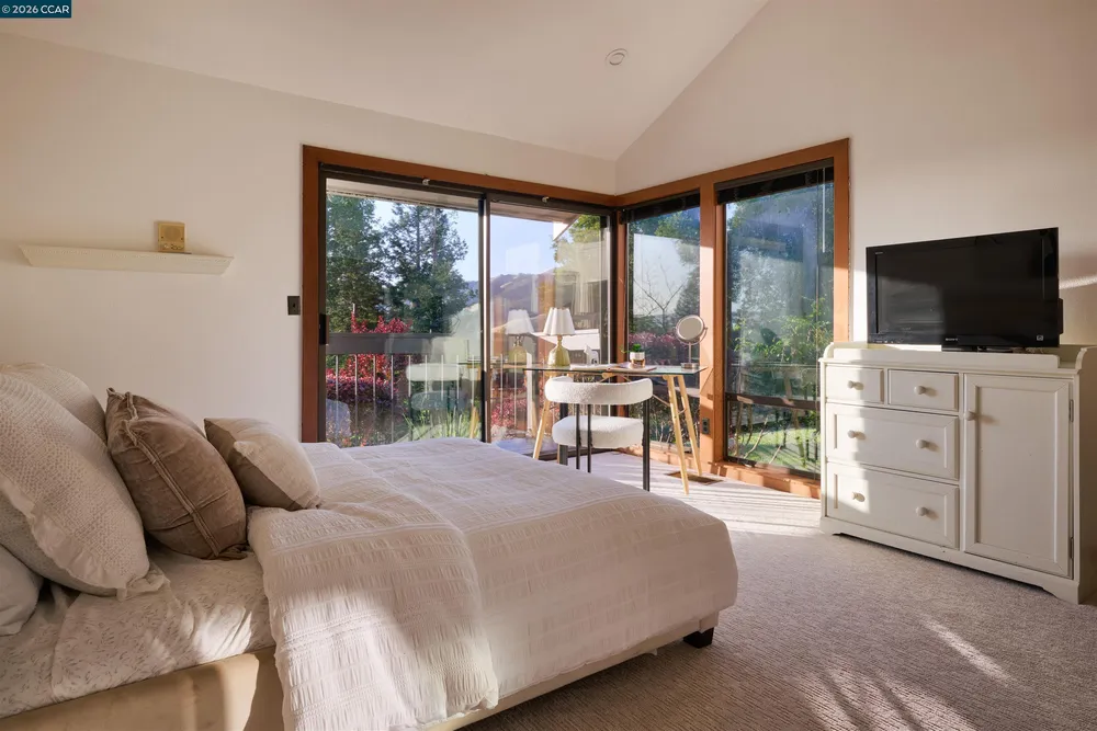 2305 Saddleback Dr, Danville, CA 94506