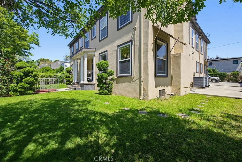 238 S Westmoreland Ave, Rampart Village, CA 90004