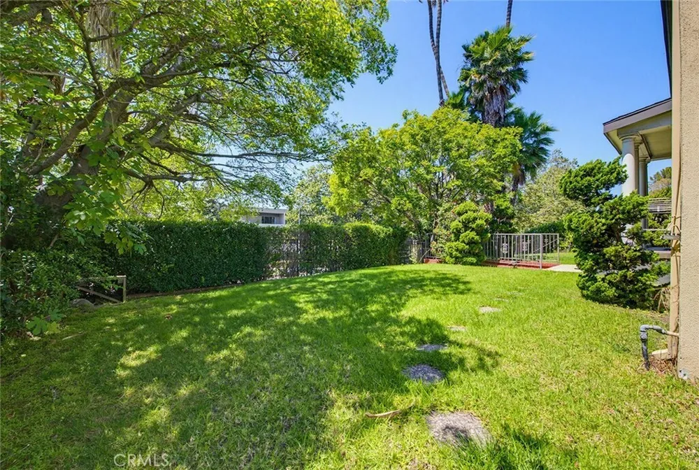 238 S Westmoreland Ave, Rampart Village, CA 90004