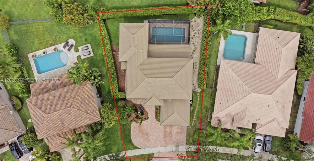 2608 Oakbrook Ct, Weston, FL 33332