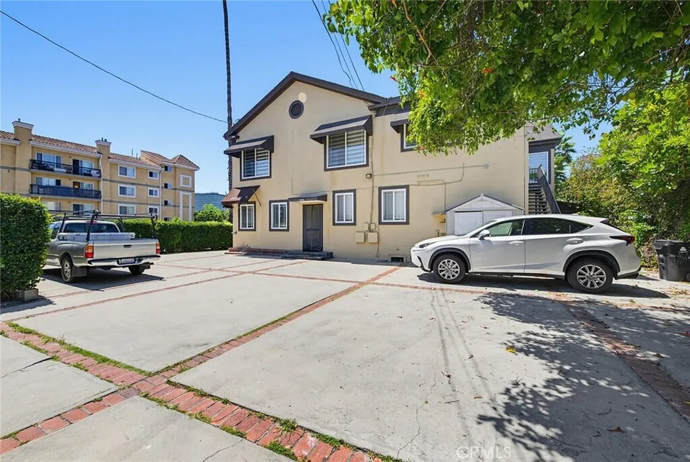 238 S Westmoreland Ave, Rampart Village, CA 90004