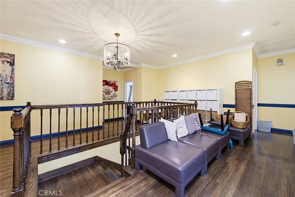 238 S Westmoreland Ave, Rampart Village, CA 90004