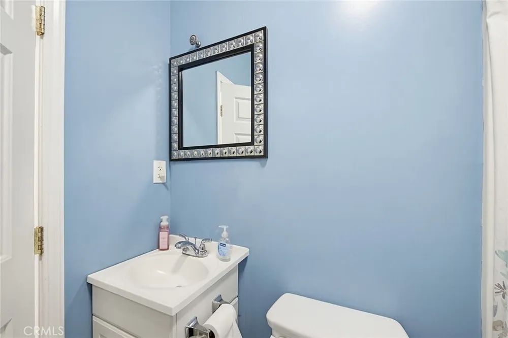 238 S Westmoreland Ave, Rampart Village, CA 90004