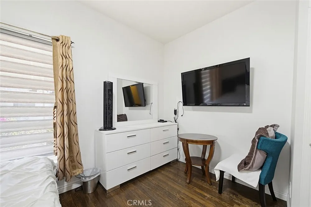 238 S Westmoreland Ave, Rampart Village, CA 90004