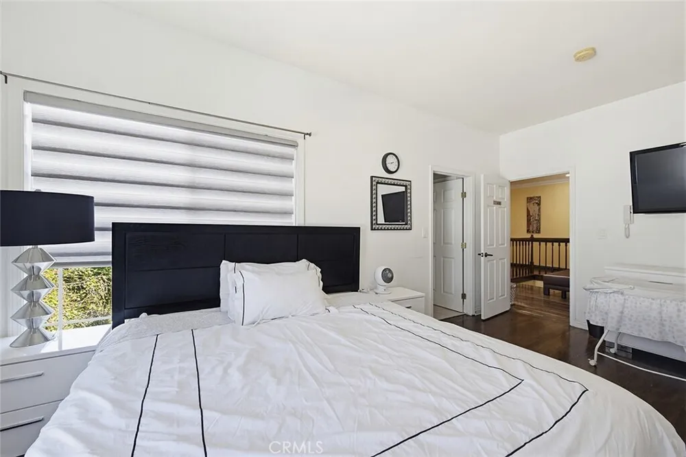 238 S Westmoreland Ave, Rampart Village, CA 90004