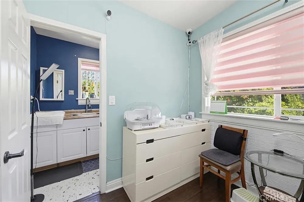 238 S Westmoreland Ave, Rampart Village, CA 90004