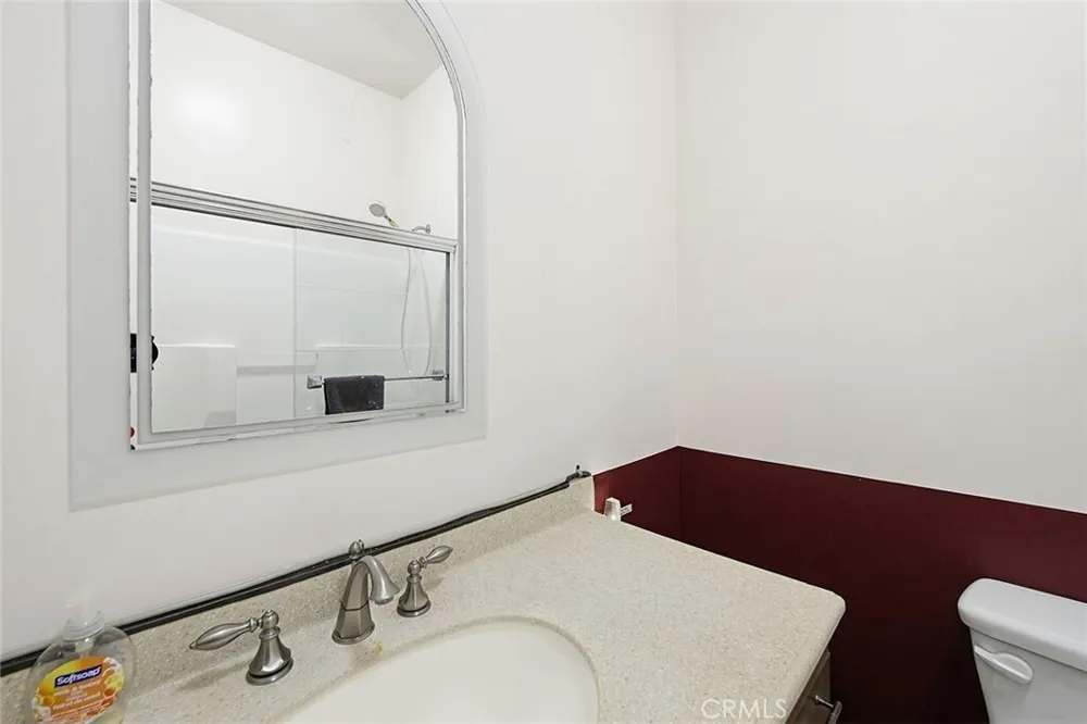 238 S Westmoreland Ave, Rampart Village, CA 90004