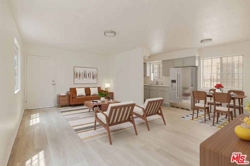 8624 S Main St, Southeast Los Angeles, CA 90003