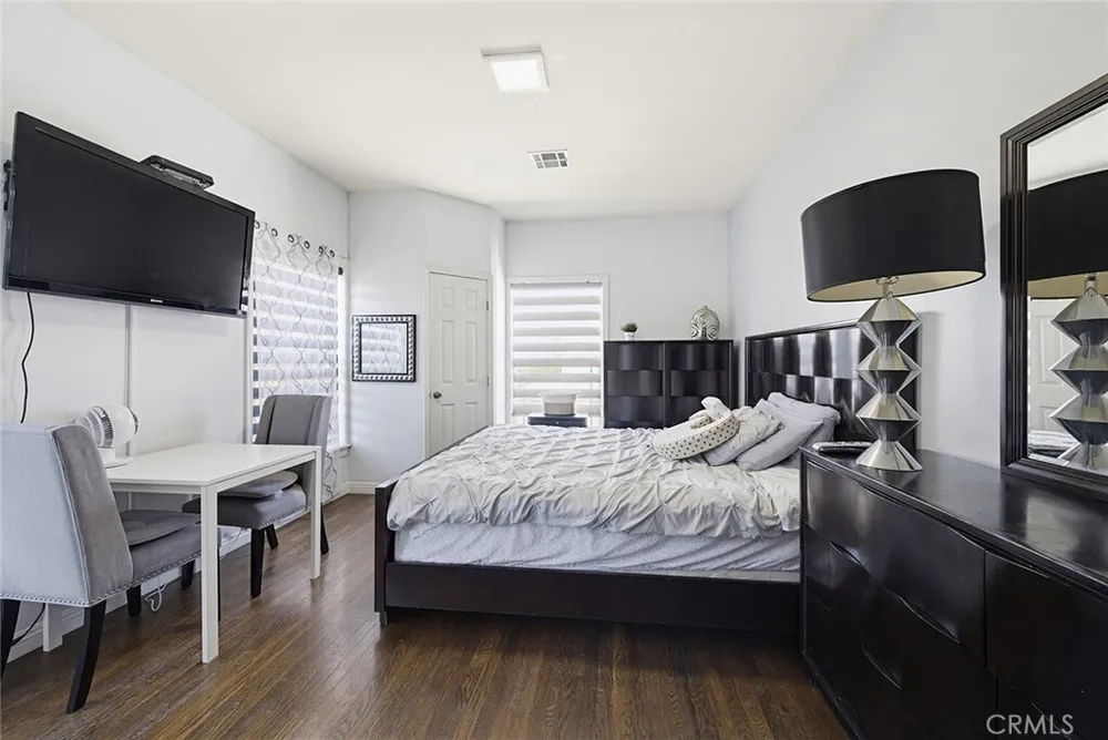 238 S Westmoreland Ave, Rampart Village, CA 90004