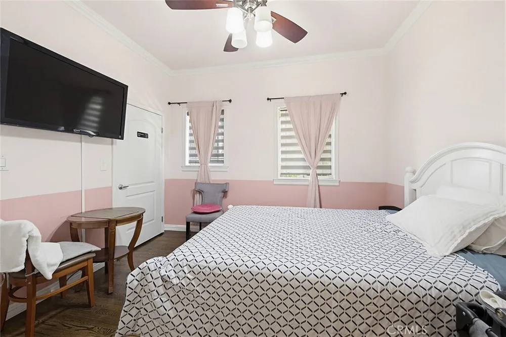 238 S Westmoreland Ave, Rampart Village, CA 90004