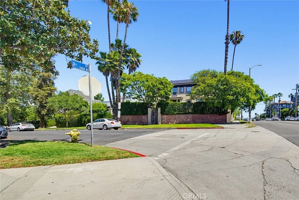 238 S Westmoreland Ave, Rampart Village, CA 90004