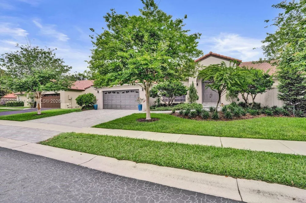 13331 NW 11th Ln, Sunrise, FL 33323