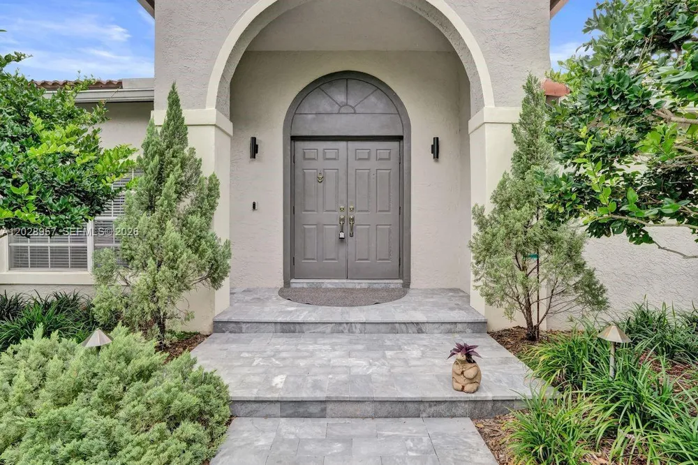 13331 NW 11th Ln, Sunrise, FL 33323