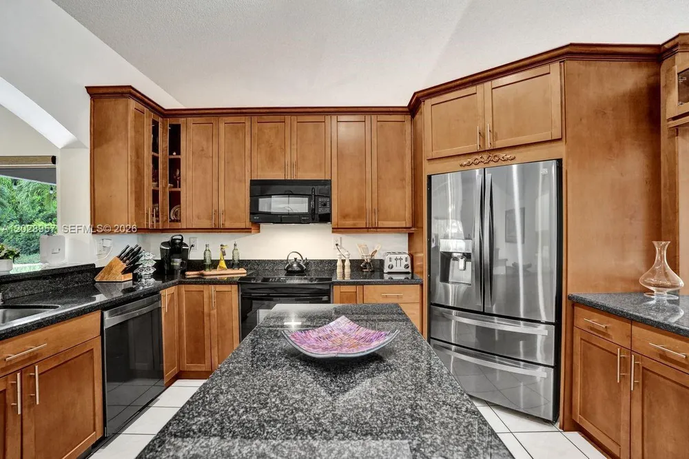 13331 NW 11th Ln, Sunrise, FL 33323
