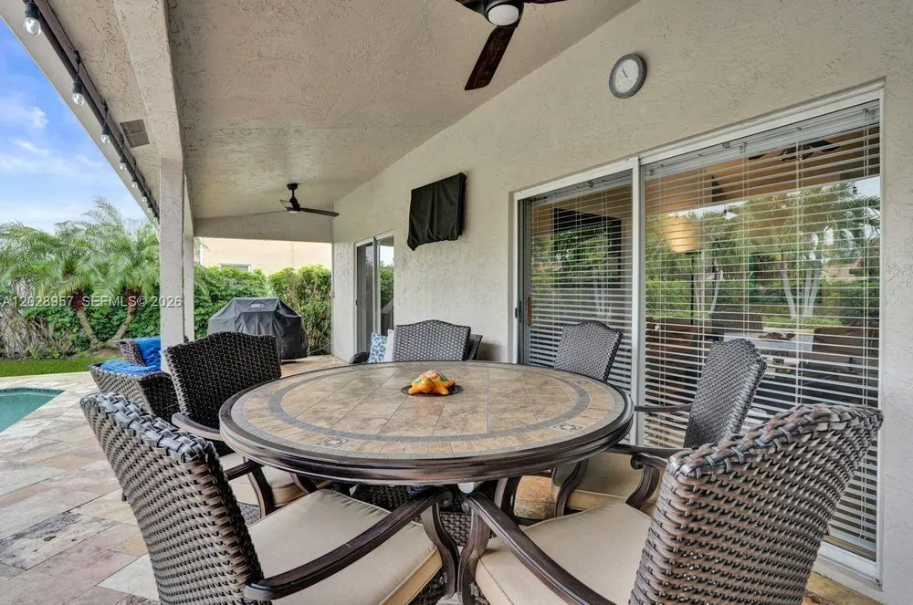 13331 NW 11th Ln, Sunrise, FL 33323
