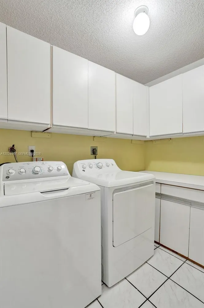 13331 NW 11th Ln, Sunrise, FL 33323